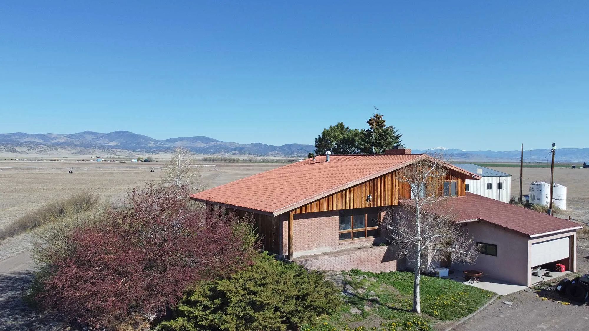 Corzine Ranch, primary view