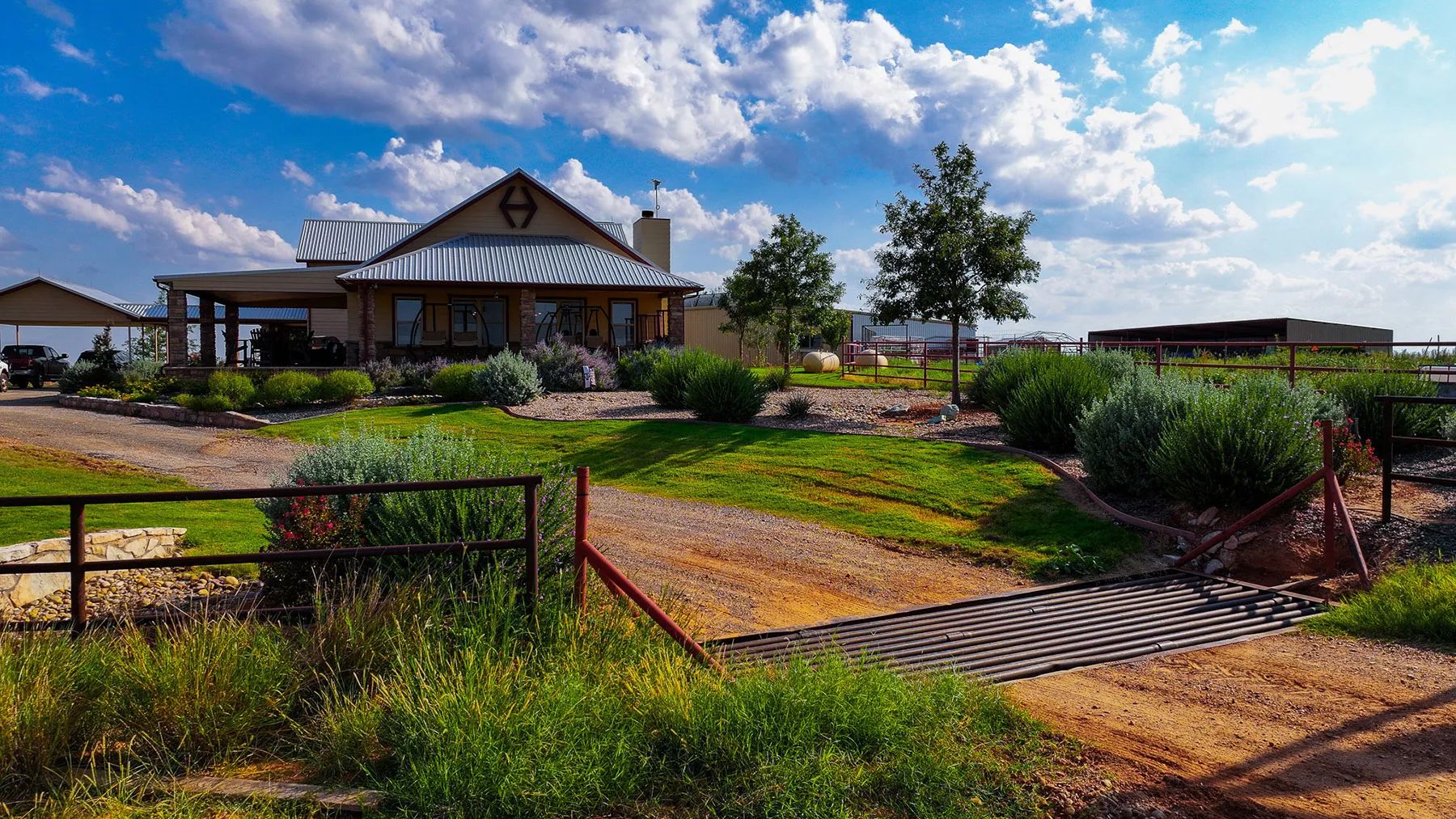 Diamond H Ranch, primary view