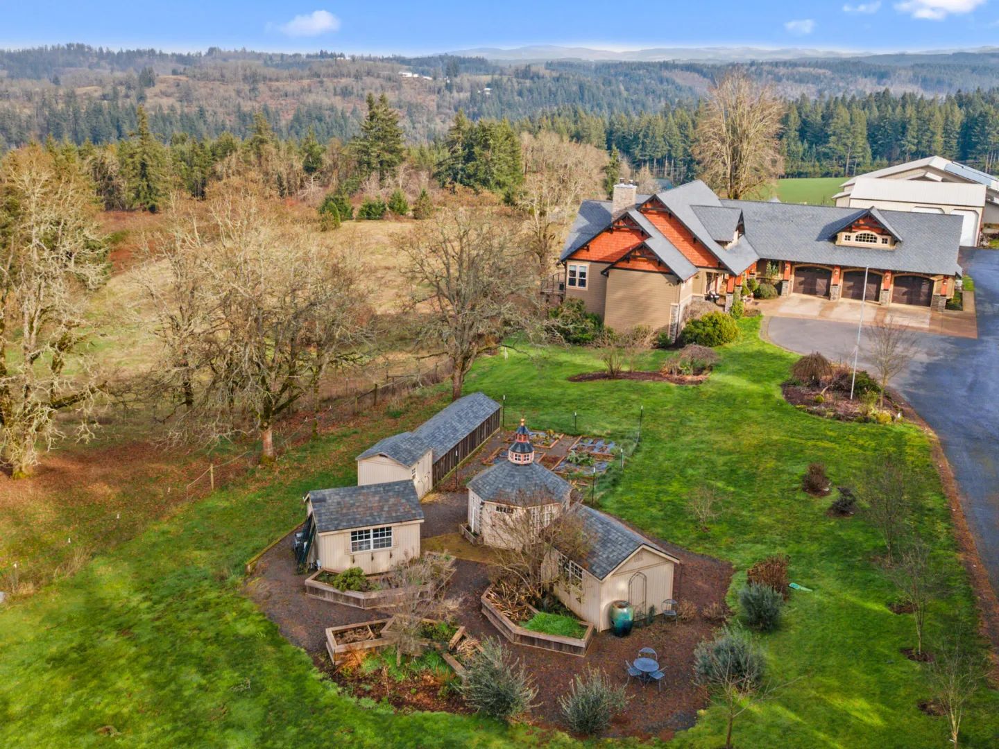 Well Appointed Equestrian Property on Acreage, view 3