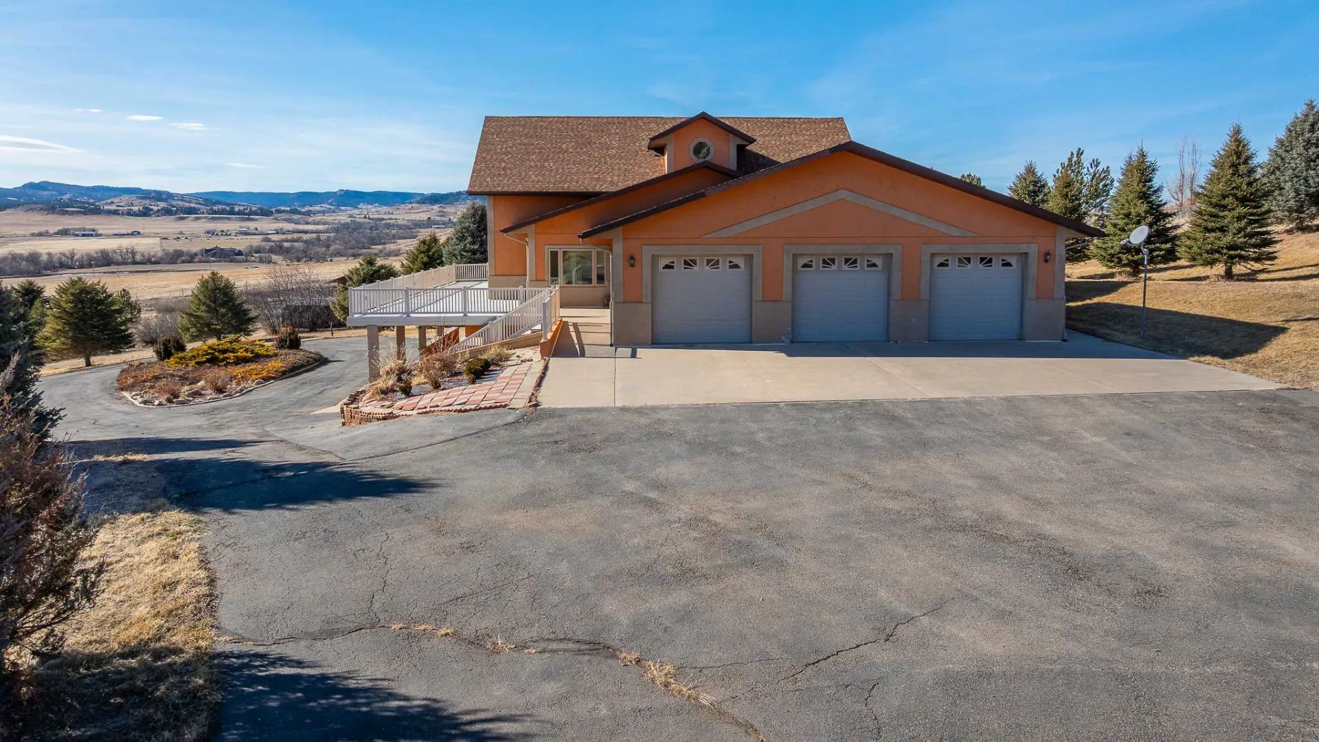 Red Bluff Ranch, view 3