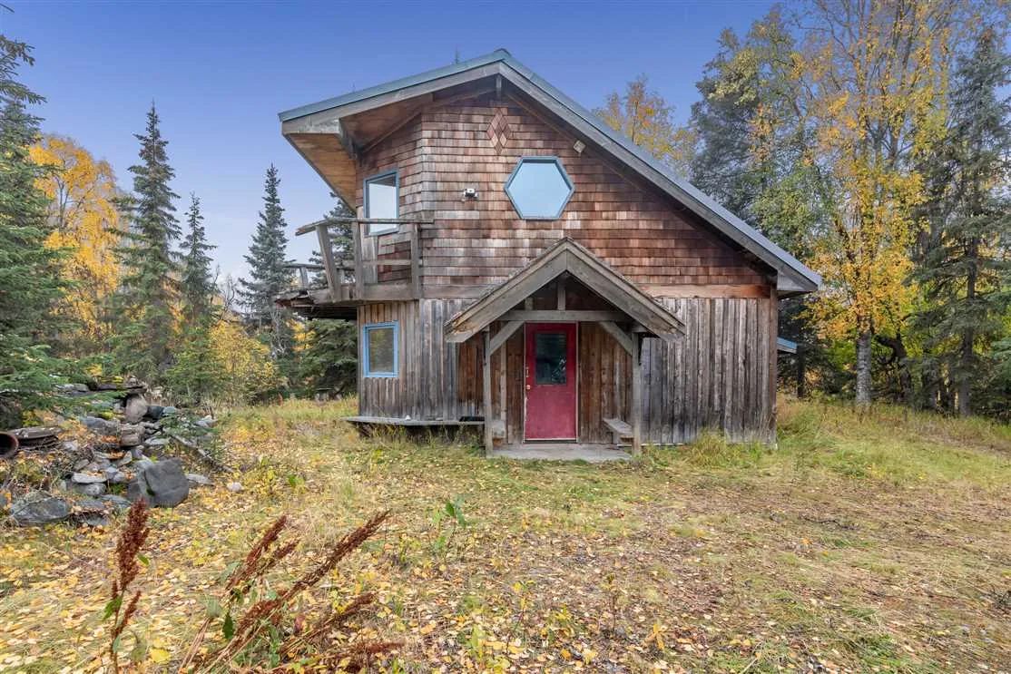 Historical Fixer Upper - Recreational Land in Alaska, Kenai Peninsula  County Ninilchik For Sale, image size:1114x743