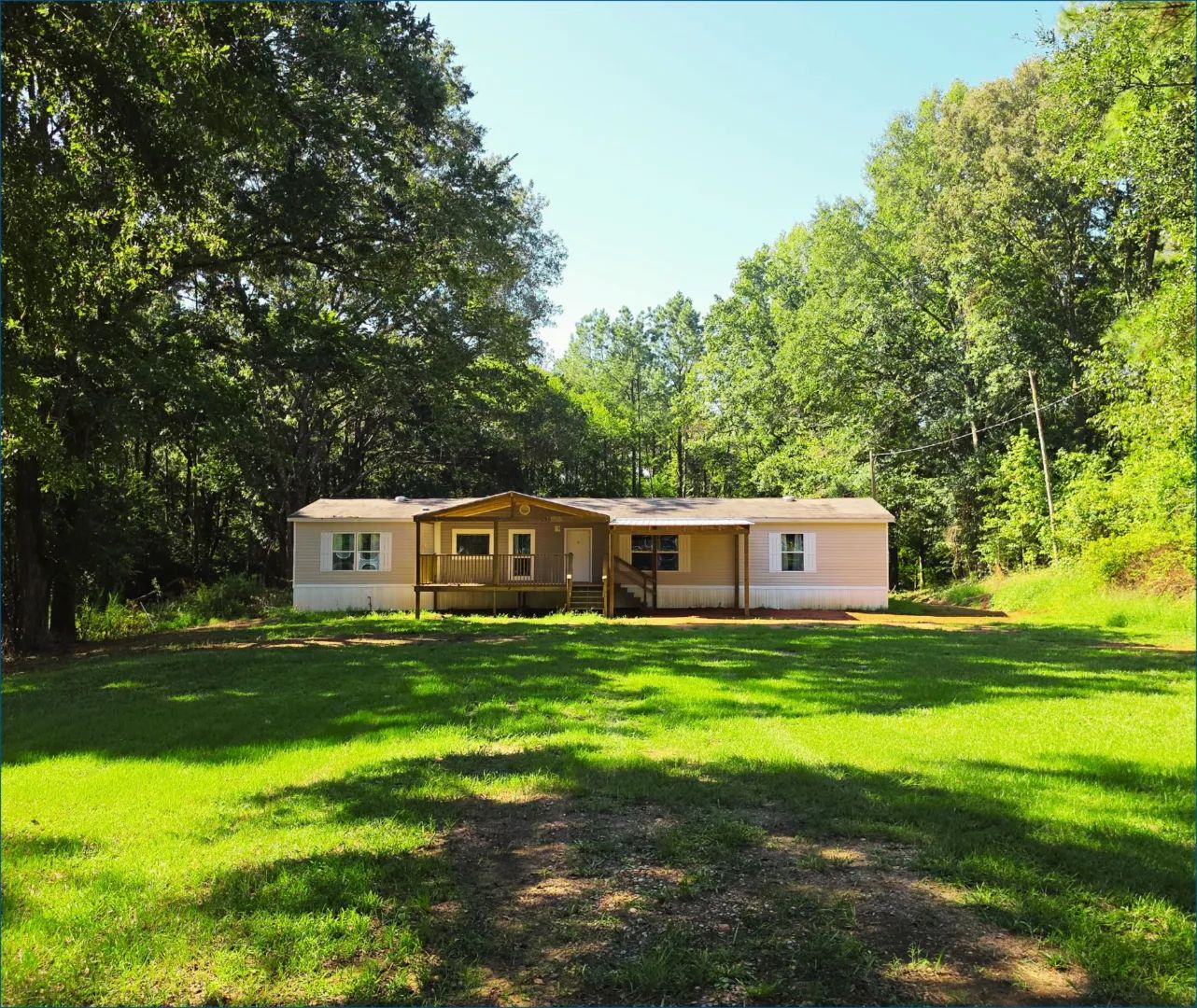 160 Crowder Creek Road, Carthage, Mississippi 39051