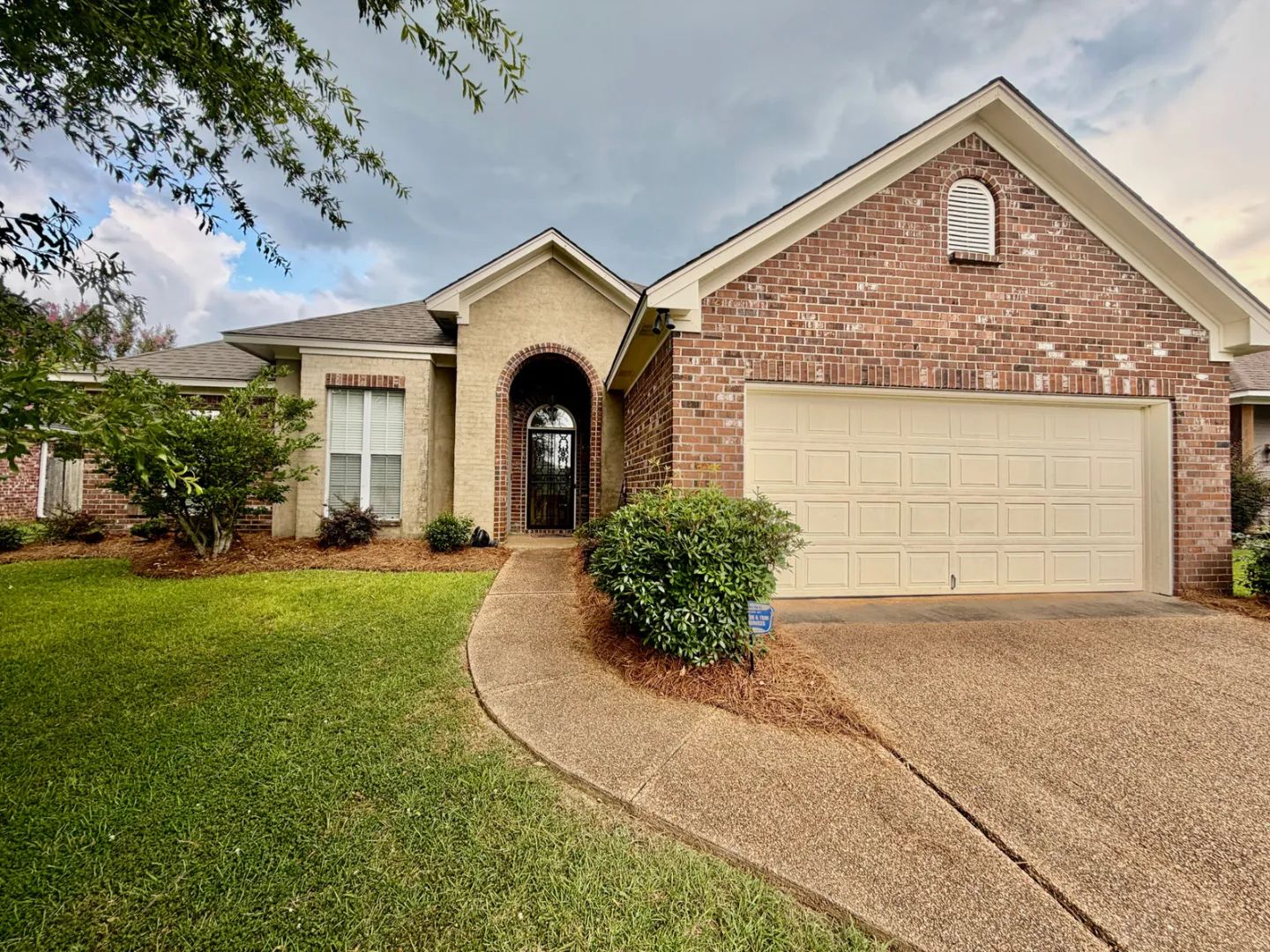 307 Springhill Point, Brandon, Mississippi 39047