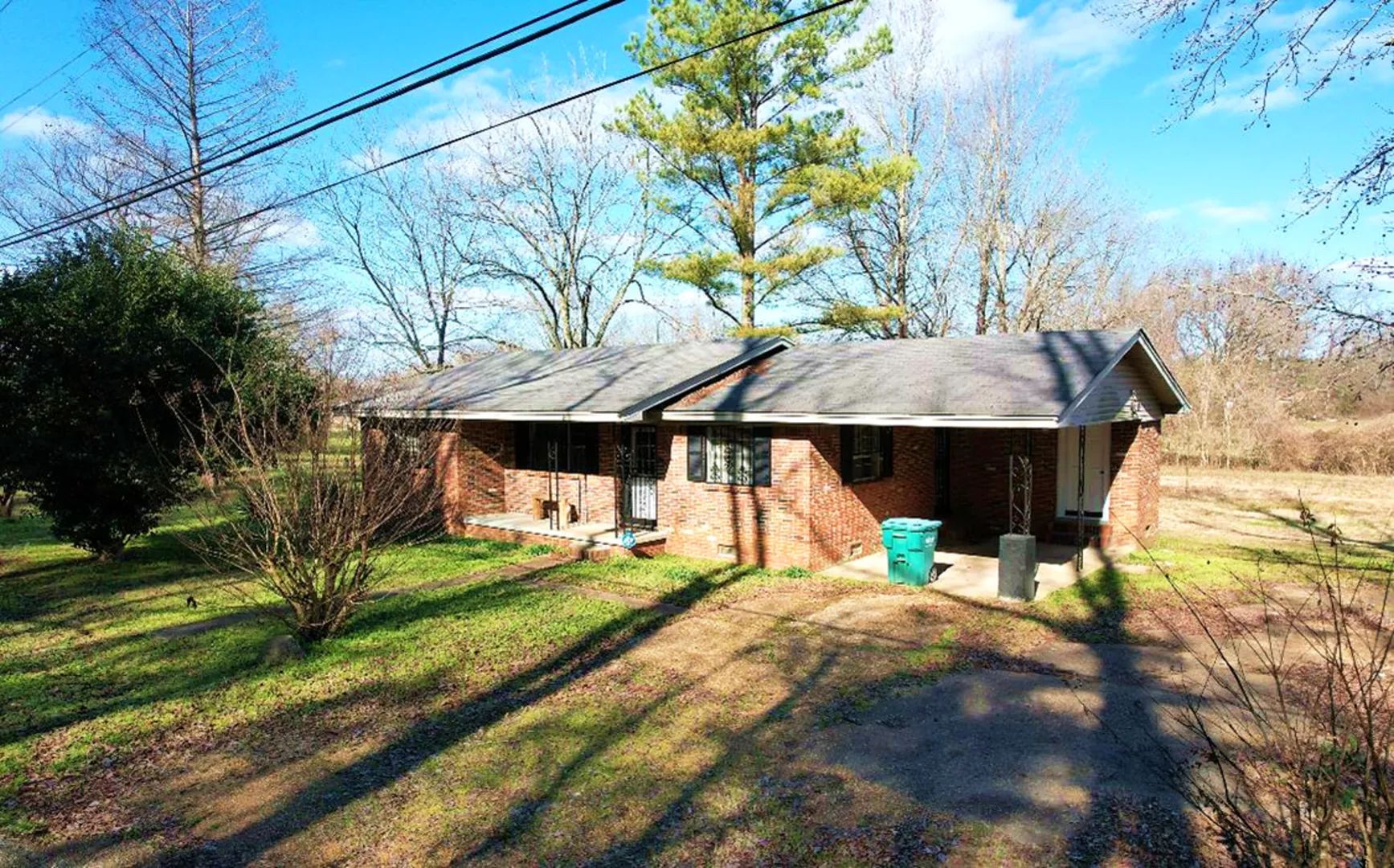 57 S Main Street, Holcomb, Mississippi 38940