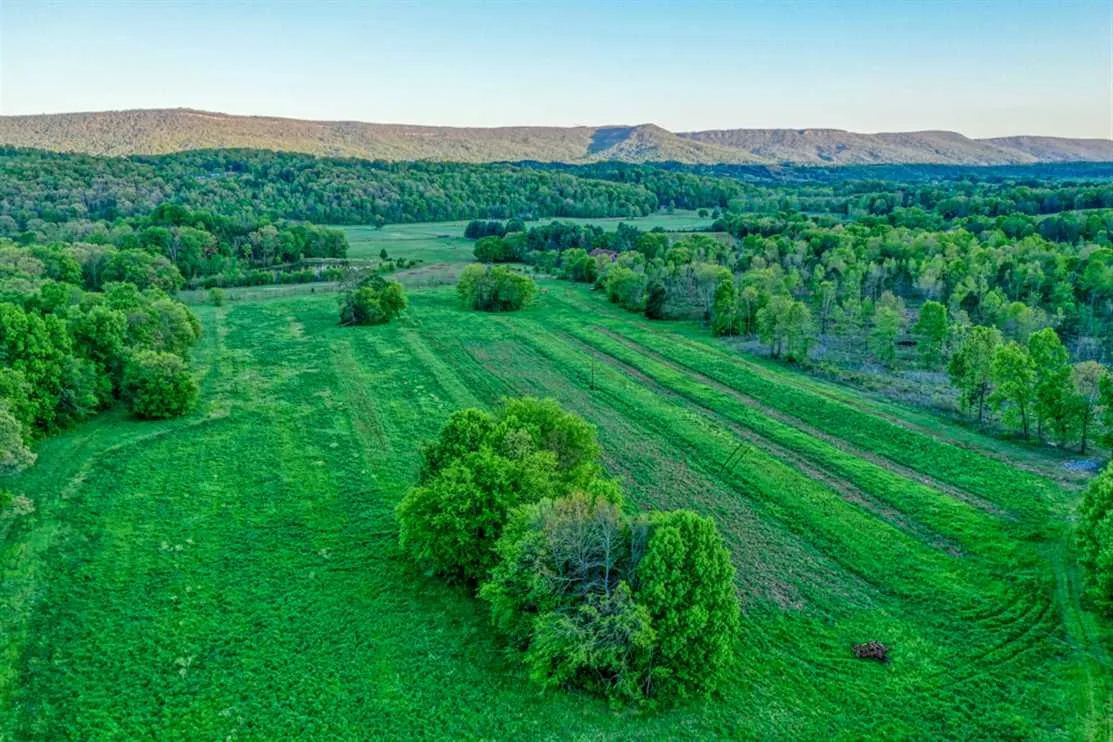 Tenessee Ranches 1470 Acre Family Farm with House, Outbuildings and Numerous Creeks with ...